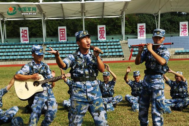 不吹軍號不唱軍歌，神秘的解放軍駐港部隊，到底做的是什麼工作？插图5