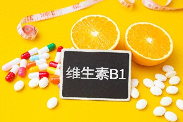 別亂吃維生素瞭！專傢指出：2種你常吃的維生素，恐促進腫瘤生長缩略图