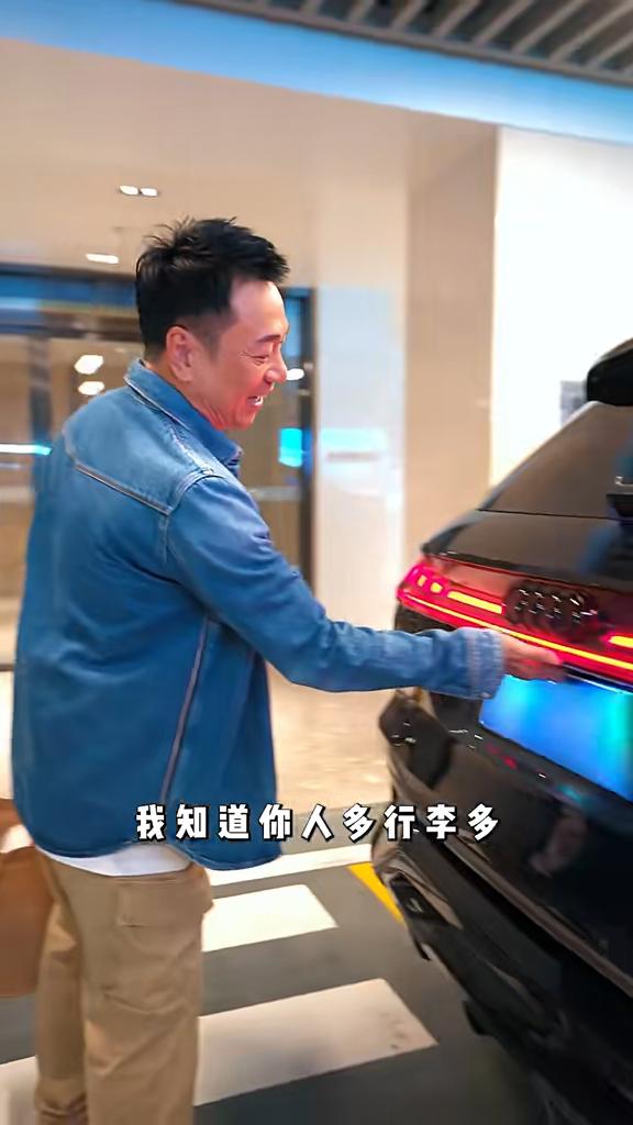 TVB視帝買車上癮！擁寶馬、路虎、捷豹、邁凱倫，又換40萬國產車插图4