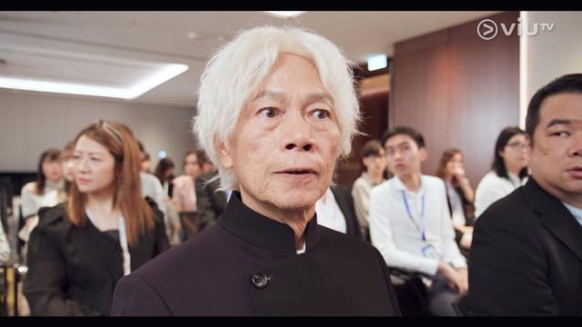 77歲羅傢英撇下汪明荃去看“孫子”演唱會，與兩大女神親密合影插图3