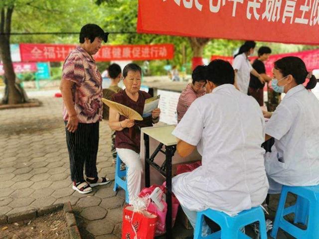 養肝等於養命！老年人要想肝好，中醫建議多吃木耳配這樣食物缩略图