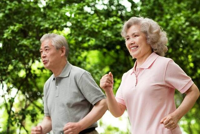 有氧運動降血脂效果好？“3不要”降血脂，更適合60歲以上老人插图6