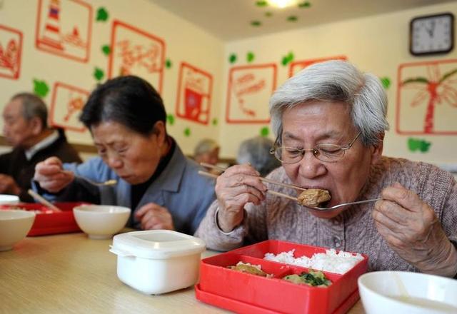 節食有利於降血脂？營養師建議：3樣食物下肚，強過挨餓好幾倍！插图7