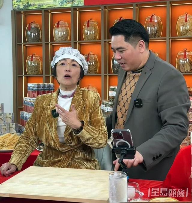 苑瓊丹談與薛傢燕恩怨！因此心灰意冷離開TVB，5年內難再同桌吃飯插图1