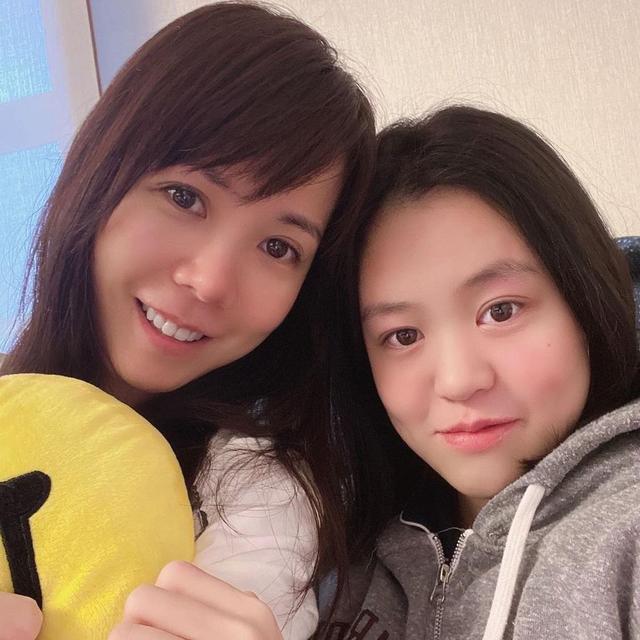 劉鑾雄21歲女兒創業做老板！大學畢業開8000呎舞蹈學校親自教學插图1