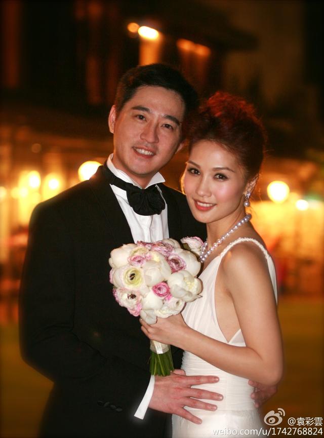 退圈港姐慶祝結婚15年！老公身傢過億，移居加拿大住豪宅貴氣逼人插图6