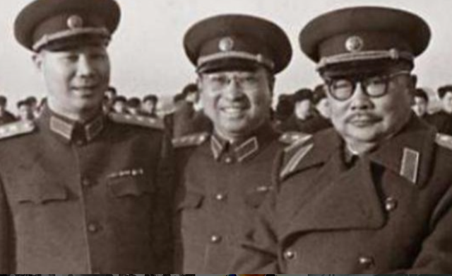 1955年大授銜，毛主席問上將為何沒李克農，賴傳珠坦言有人反對插图16