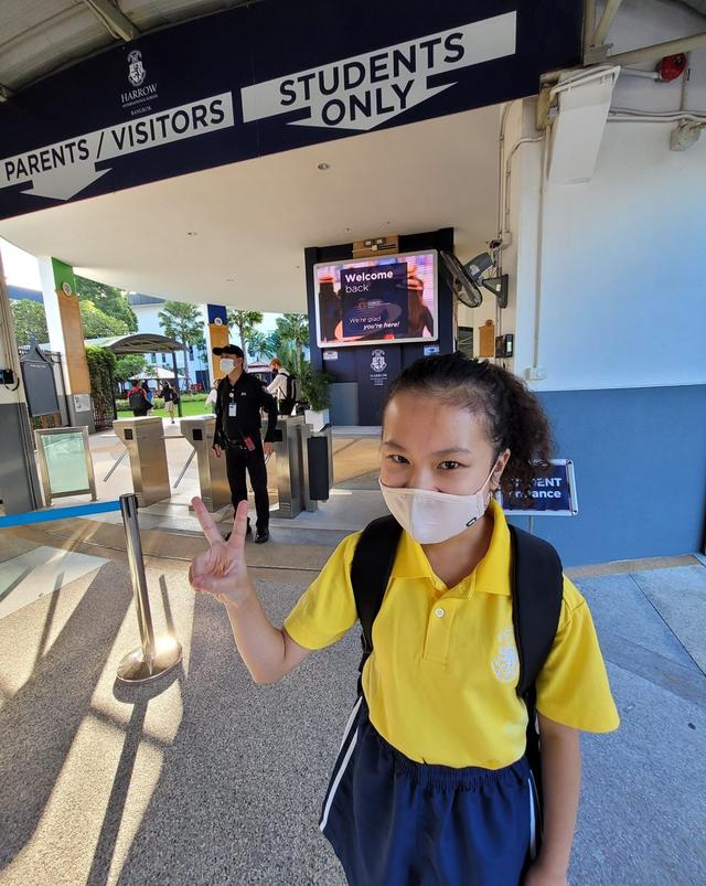 香港女星否認移民泰國，花百萬買房陪讀，女兒上國際學校更便宜插图5