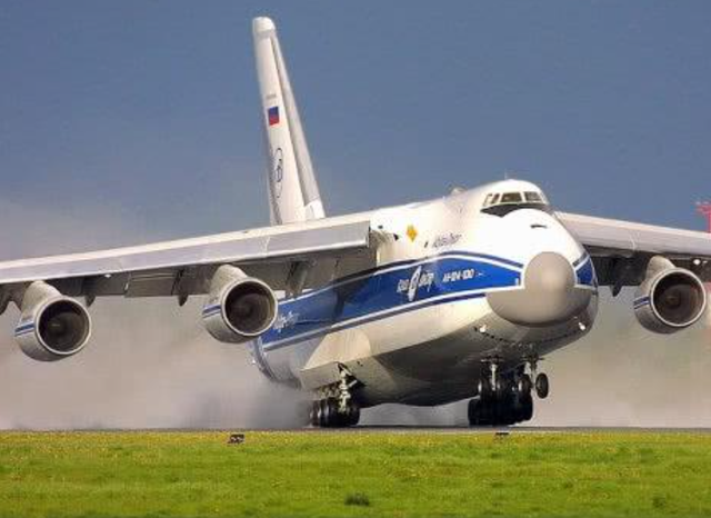探秘安-124 '鯤鵬'運輸機：航空工業的巨無霸插图4