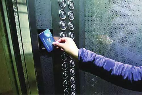 “收費電梯”要來瞭？老房加裝電梯迎來“新方案”，不用再爭瞭！插图4