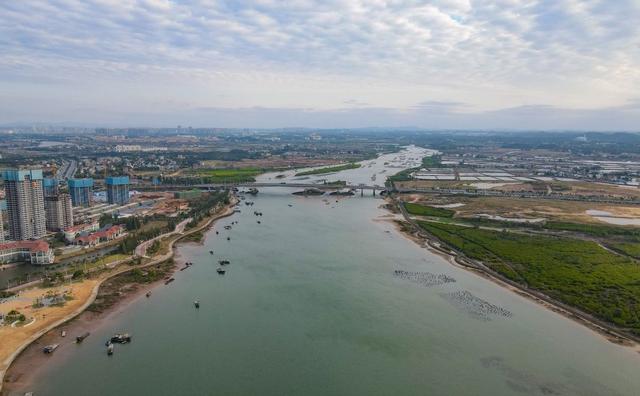 中國斥資700億建造一條世界運河，為此拆掉15座跨江大橋，值嗎？插图4