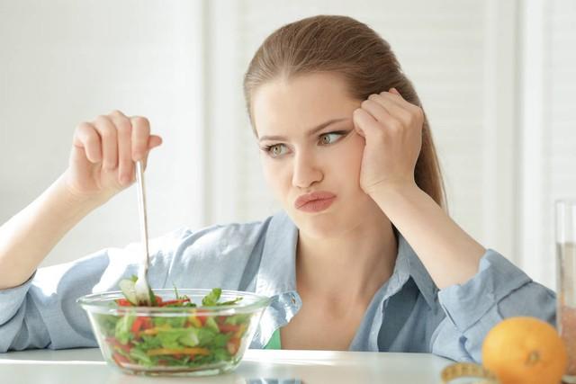 預防老年癡呆，3種“傷腦”食物盡量少吃，建議常吃3種食物插图1