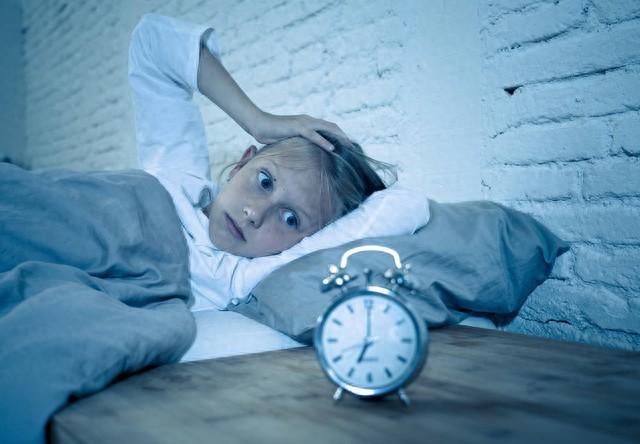 長期睡眠不足的危害 比你想象的還要嚴重 4個辦法助你改善睡眠狀況缩略图
