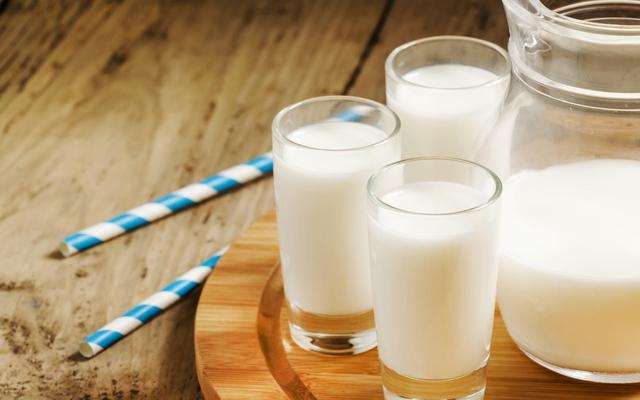 研究發現：每天兩杯牛奶，高血脂和腎功能障礙風險會上升？真的嗎插图1
